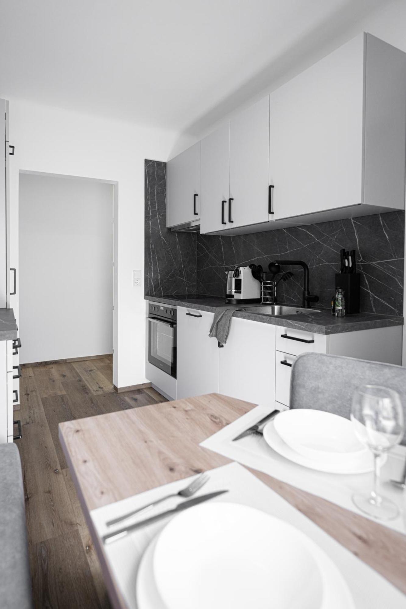 Apartamento Luxury Sedda Bed, Nespresso, Netflix Linz Exterior foto